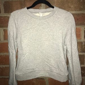 Grey crew neck sweater!